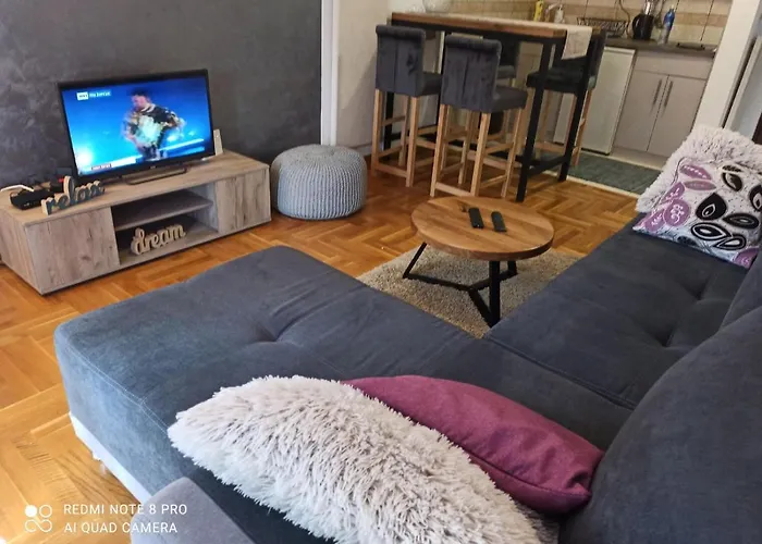 Casa Di Sofija 公寓 兹拉蒂博尔